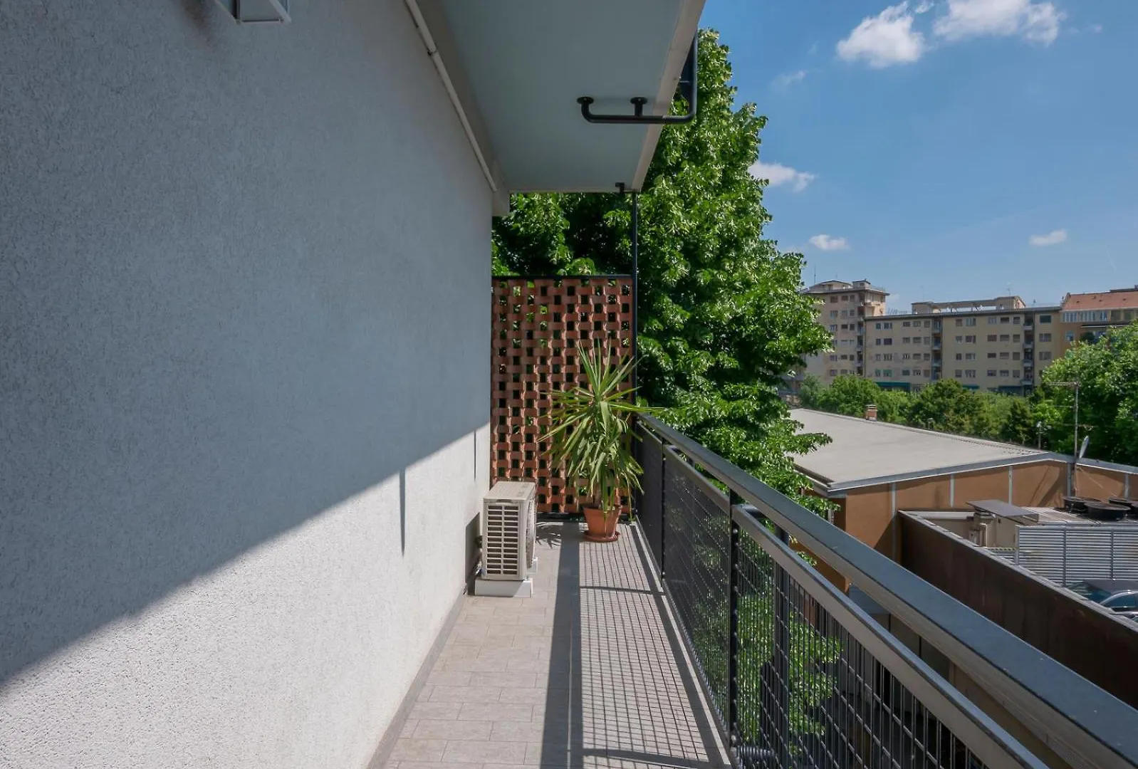 Sant'Agostino-Centro Near M2 Apartment Milan