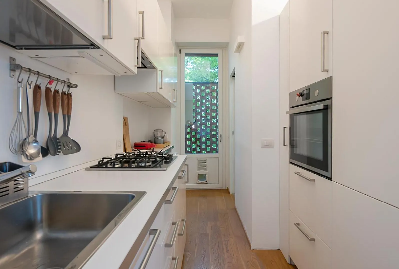 Appartamento Sant'Agostino-Centro Near M2 Milano 0*,